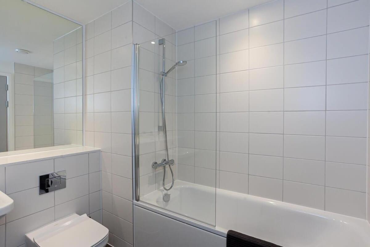 Spacious 2 Bed Apartment in Central Mánchester Exterior foto