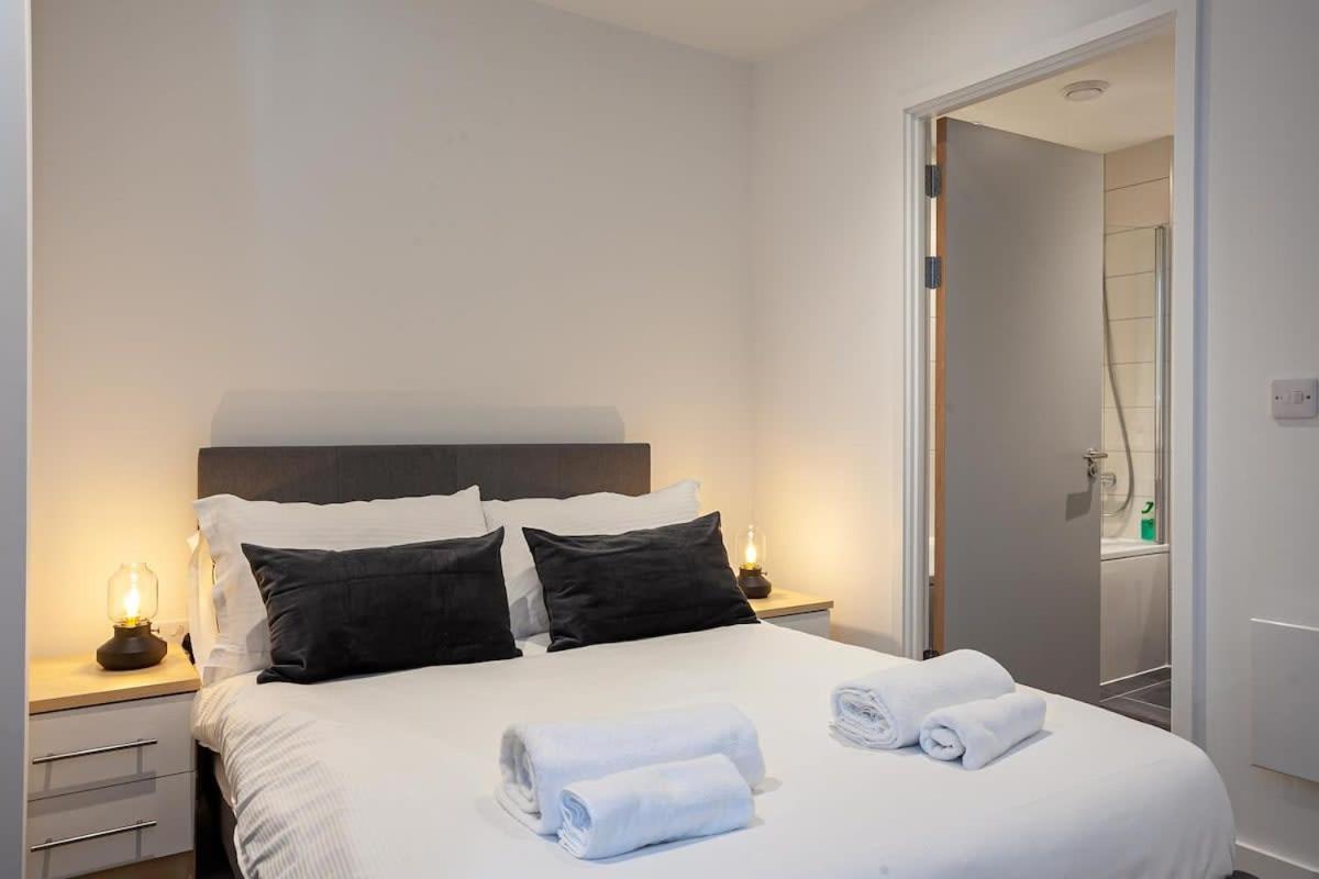 Spacious 2 Bed Apartment in Central Mánchester Exterior foto