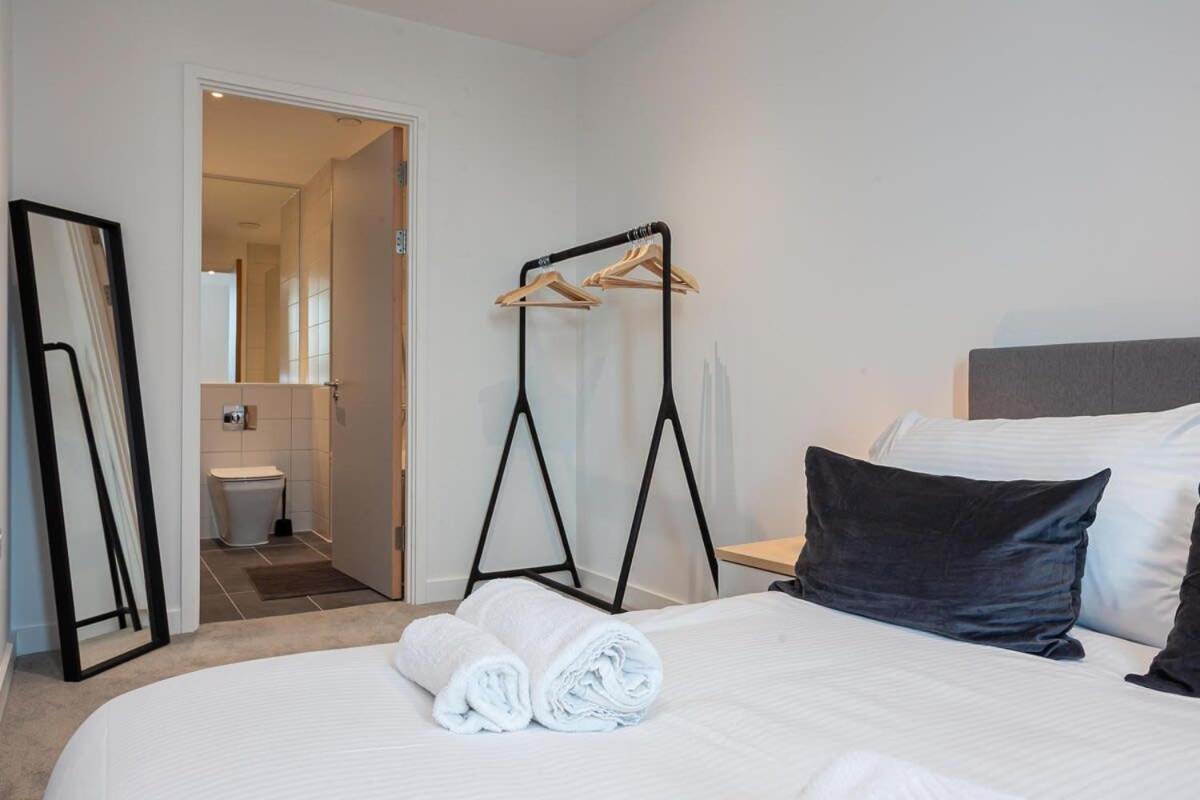 Spacious 2 Bed Apartment in Central Mánchester Exterior foto