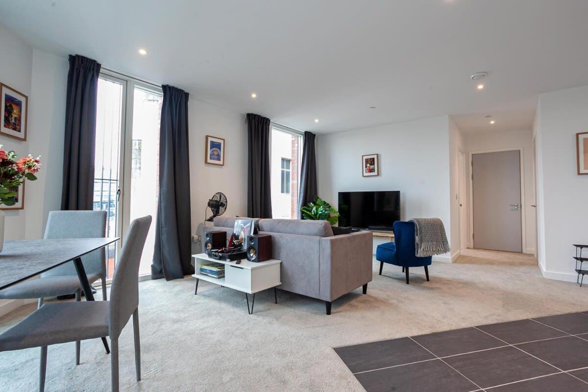 Spacious 2 Bed Apartment in Central Mánchester Exterior foto